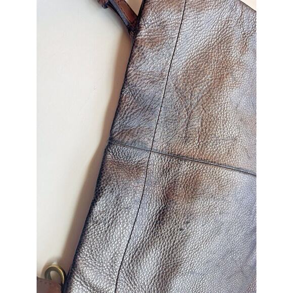 FOSSIL Metallic Silver Pewter Leather EXPLORER HOBO Convertible Handbag Purse - Picture 7 of 12